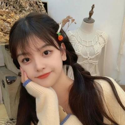 站起来的女孩